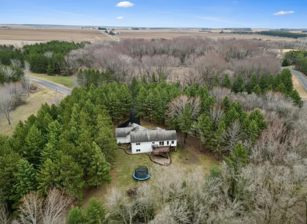 $450,000 | 1402 143rd Street, New Richmond, WI 54017