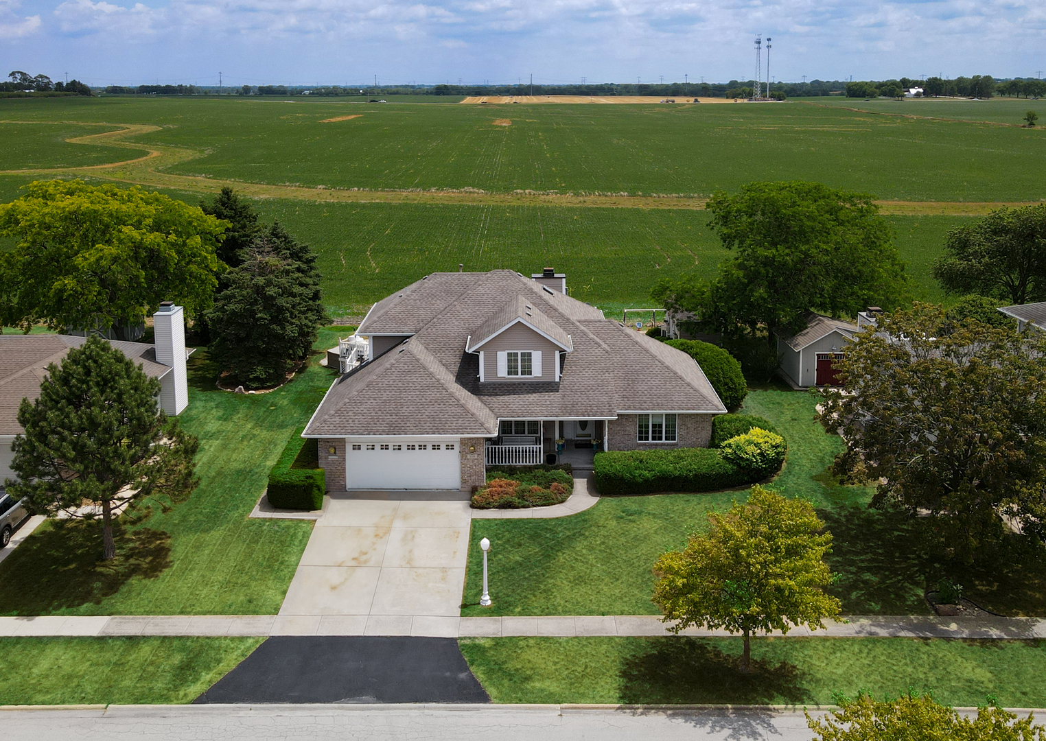 308 Calla Drive Manhattan, IL 60442 - Photo 2 of 30 an aerial view of a house