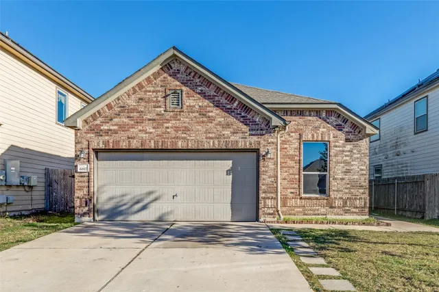 $305,000 | 6817 Horseshoe Pond Drive, Del Valle, TX 78617