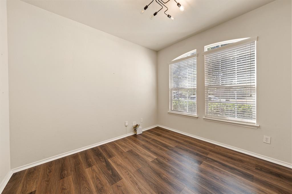 6544 Mundo Drive Waco, TX 76712 - Photo 2 of 21 a view of an empty room with a window