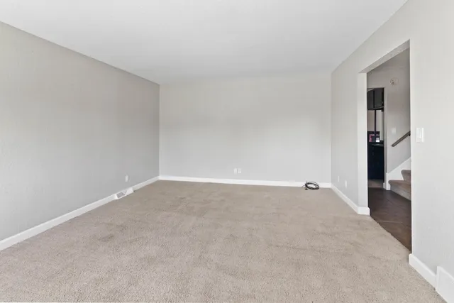 $569,999 | N20W28282 Oakton Road, Delafield, WI 53072