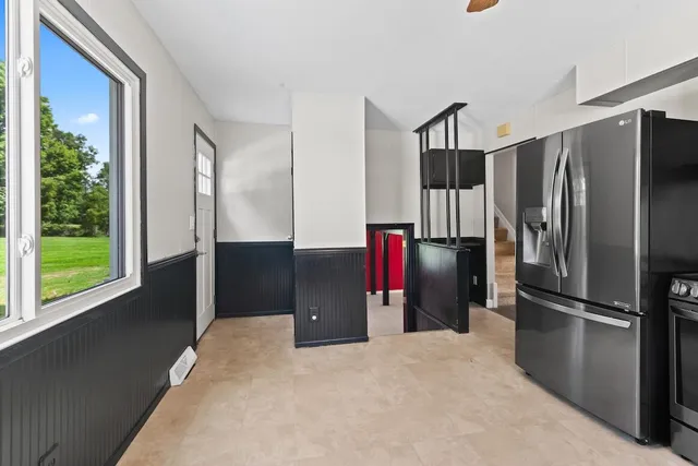 $569,999 | N20W28282 Oakton Road, Delafield, WI 53072