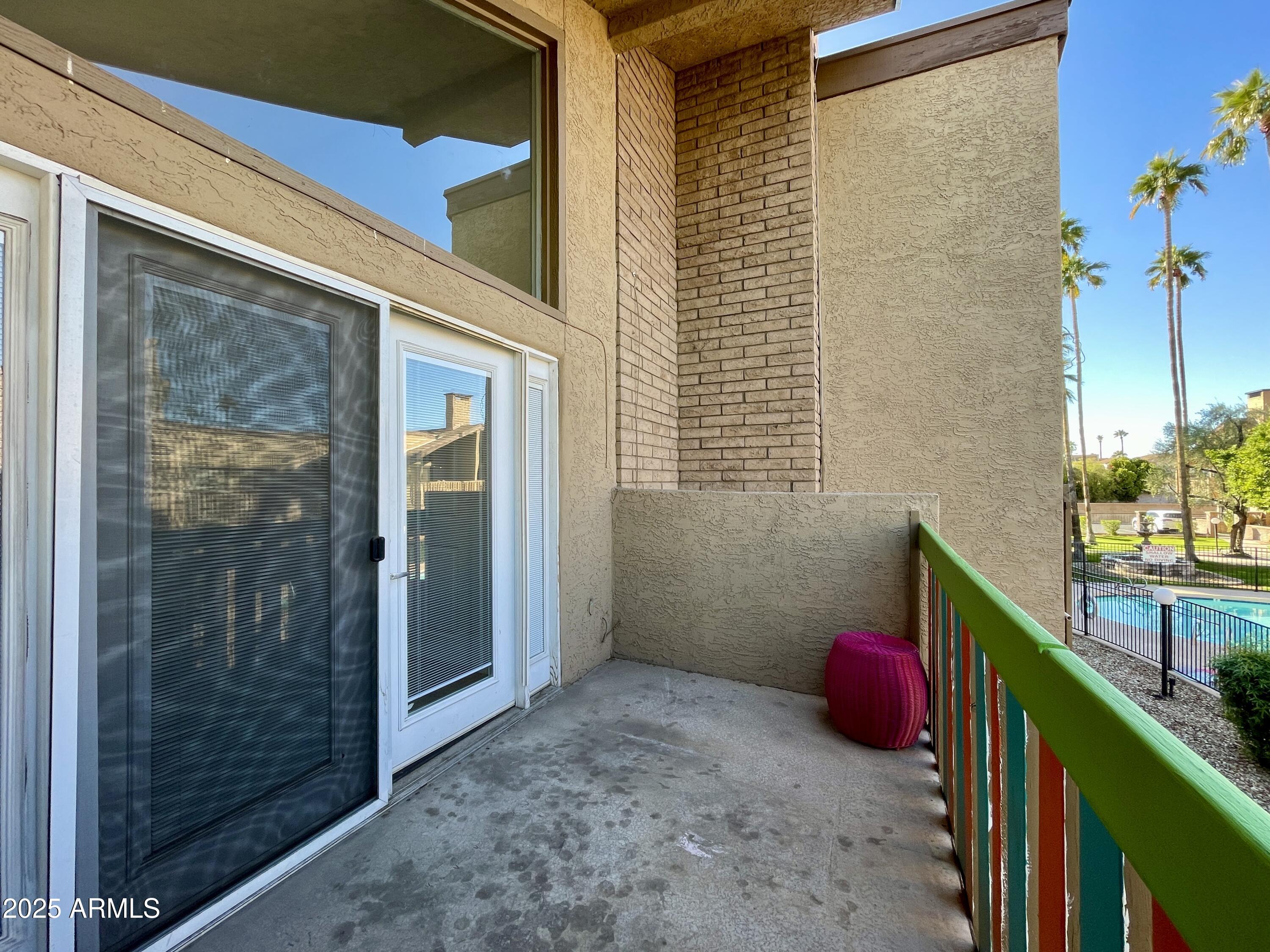 5330 North Central Avenue, Unit 19 Phoenix, AZ 85012 - Photo 30 of 33 a view of an outdoor space and a balcony