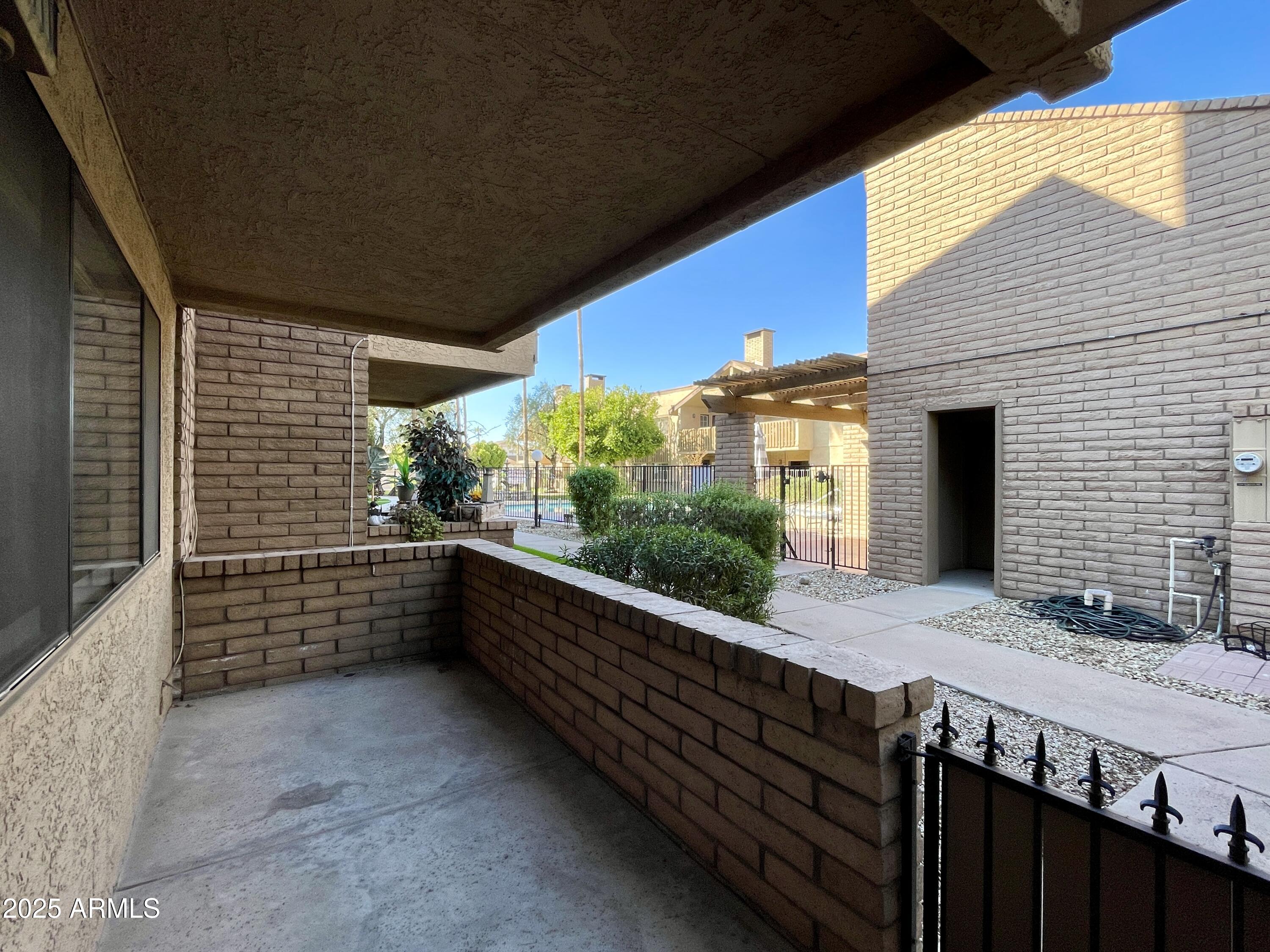 5330 North Central Avenue, Unit 19 Phoenix, AZ 85012 - Photo 31 of 33 a view of balcony
