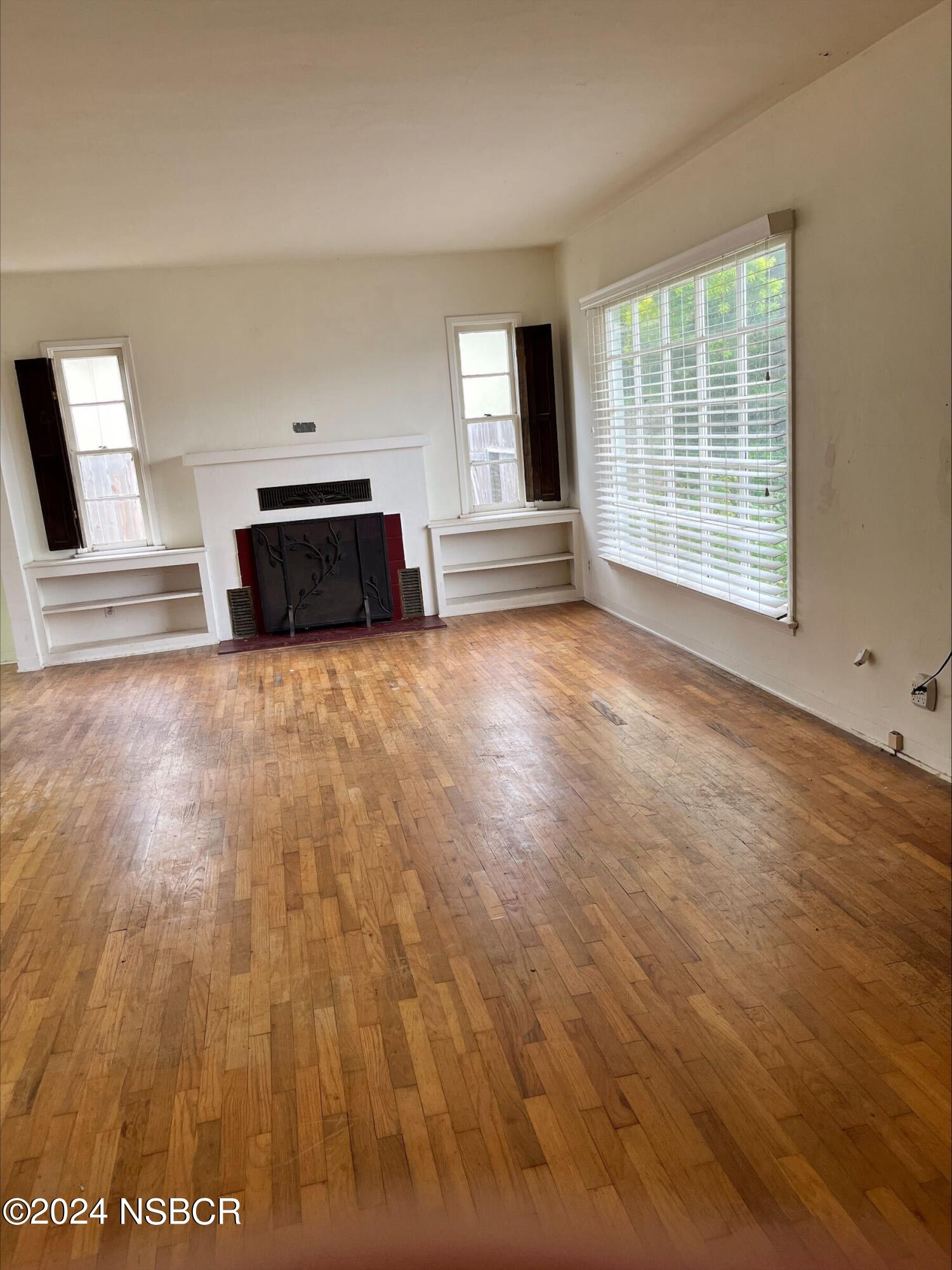 230 South L Street Lompoc, CA 93436 - Photo 6 of 13 processed-EF8DBEE1-49B5-49F4-8982-444B67