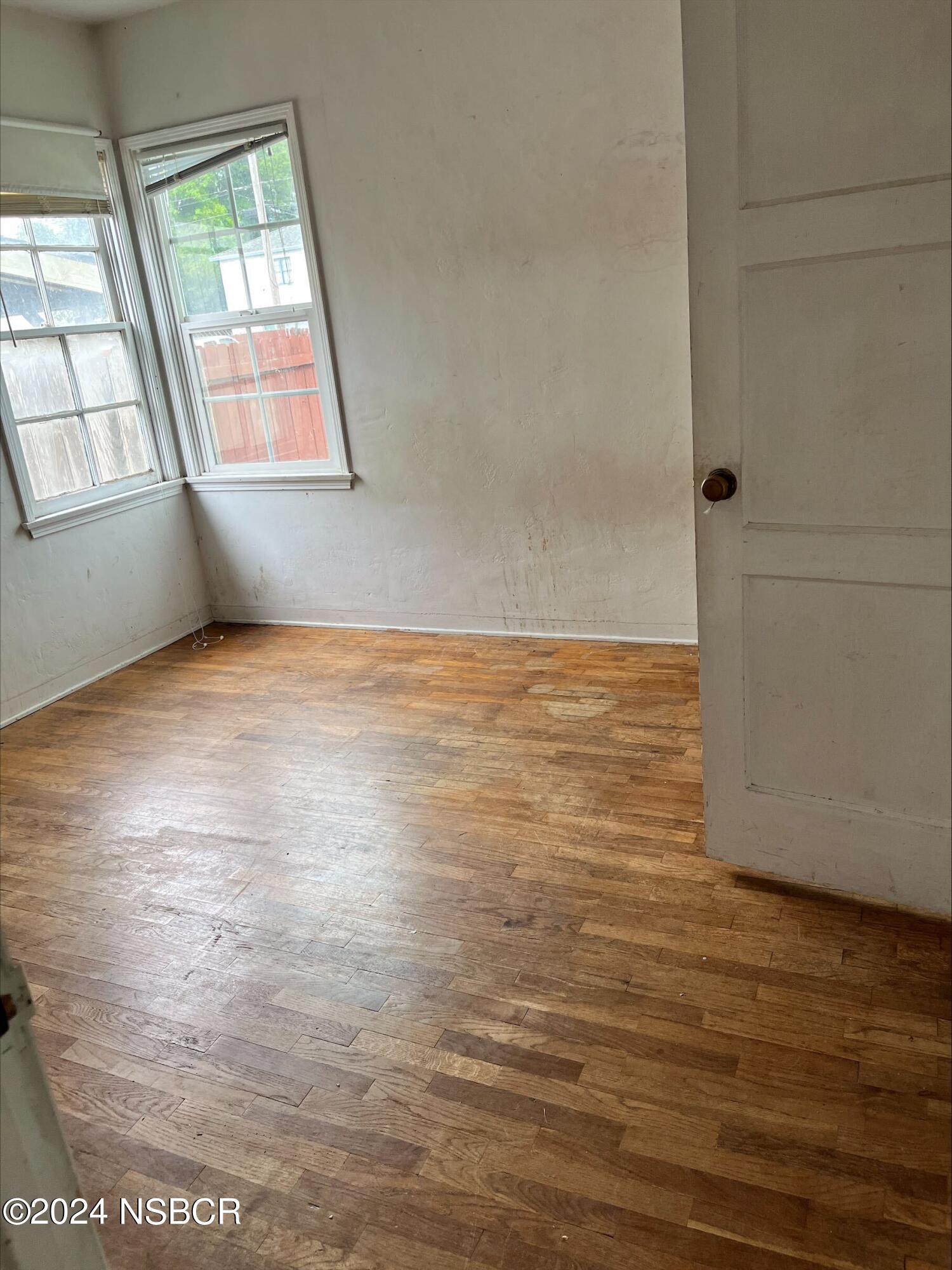 230 South L Street Lompoc, CA 93436 - Photo 8 of 13 processed-A53EBB48-251F-42F4-9E0F-A22F05