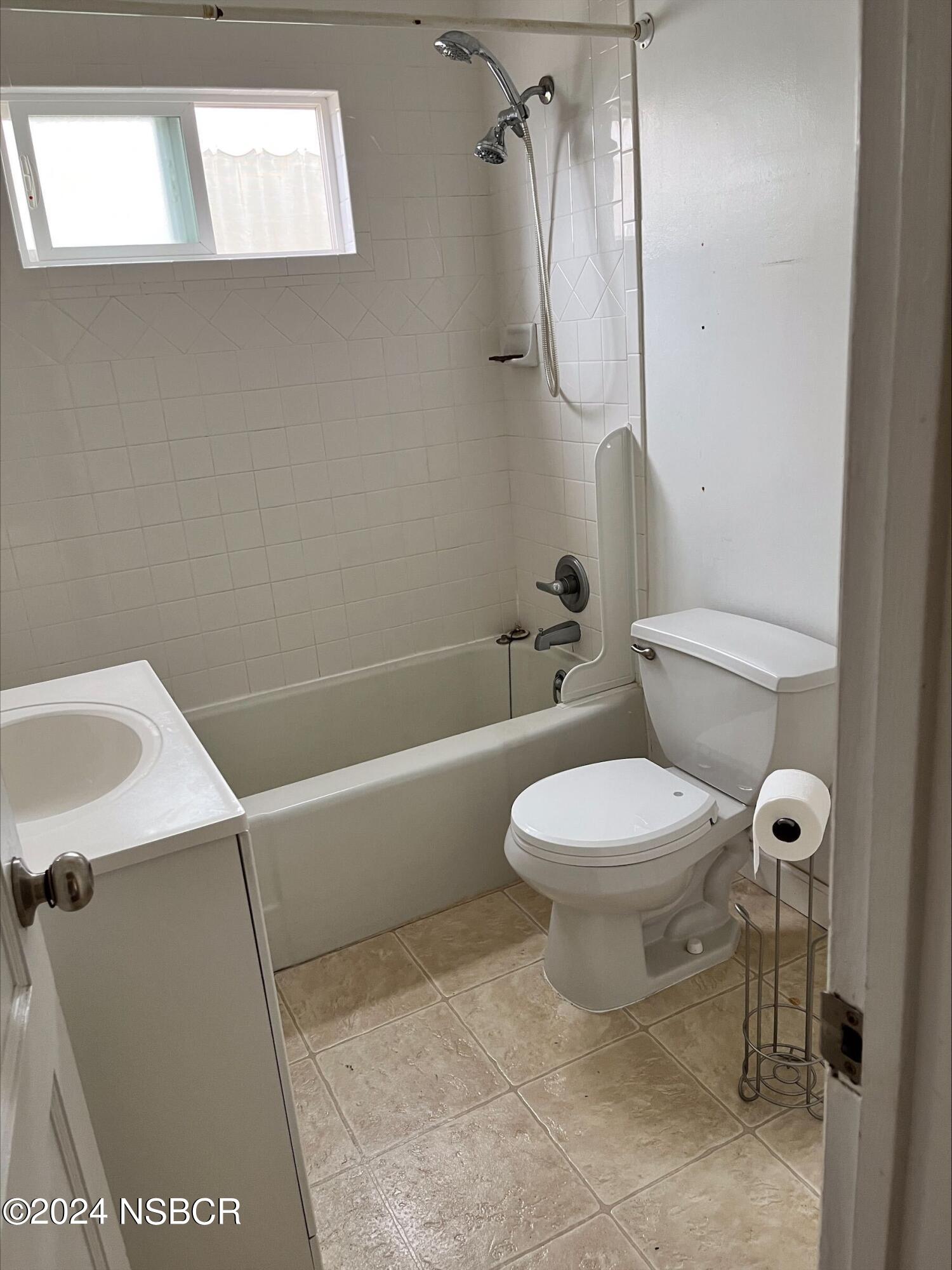 230 South L Street Lompoc, CA 93436 - Photo 10 of 13 processed-9697C22C-EAE4-4061-9353-CE99E0