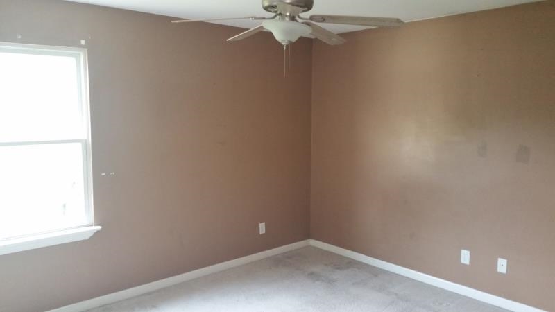 1218 Ave A Rochelle, IL 61068 - Photo 10 of 13 Gallery Image 10