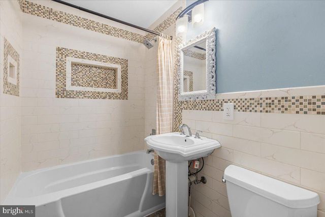 $898,000 | 1024 North Arlington Mill Drive, Arlington, VA 22205