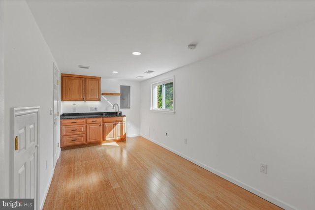 $898,000 | 1024 North Arlington Mill Drive, Arlington, VA 22205