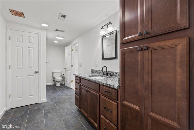 $898,000 | 1024 North Arlington Mill Drive, Arlington, VA 22205