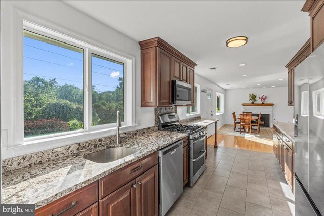 $898,000 | 1024 North Arlington Mill Drive, Arlington, VA 22205