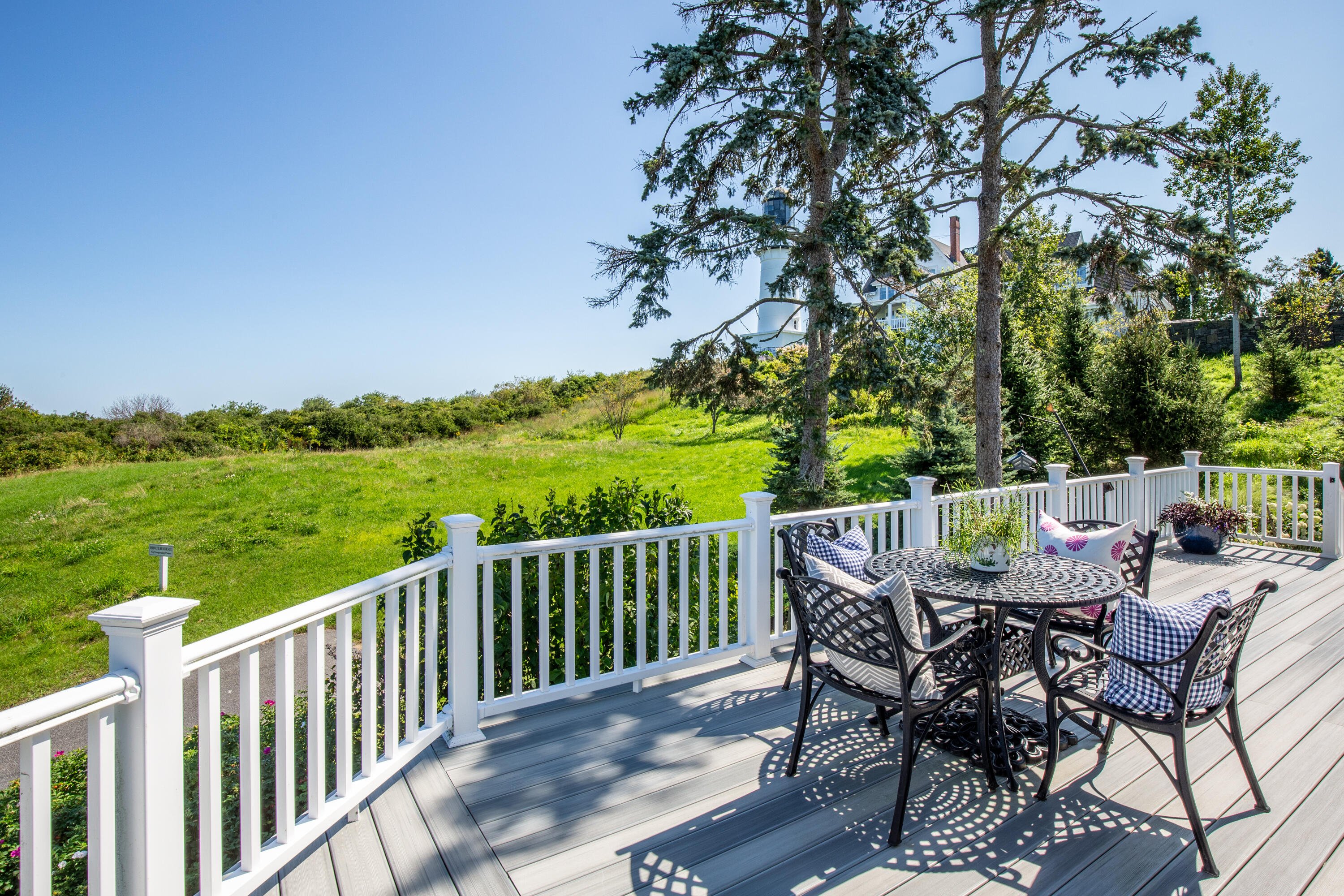 10 Lighthouse Point Road Cape Elizabeth, ME 04107 - Photo 14 of 49 28-10LighthousePointRd-CapeElizabeth-KS