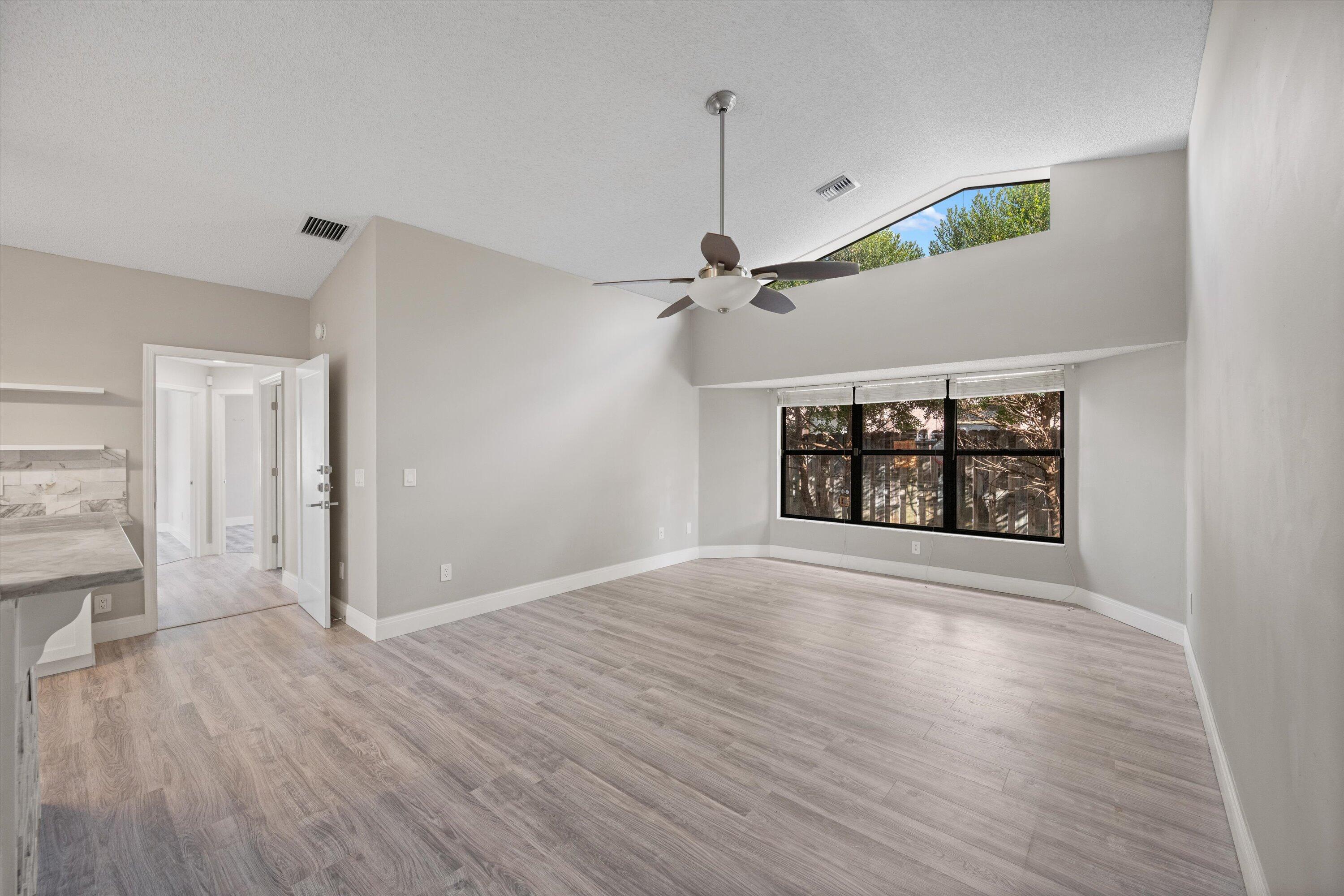 13834 Geranium Place Wellington, FL 33414 - Photo 16 of 35 16-DSC_4992