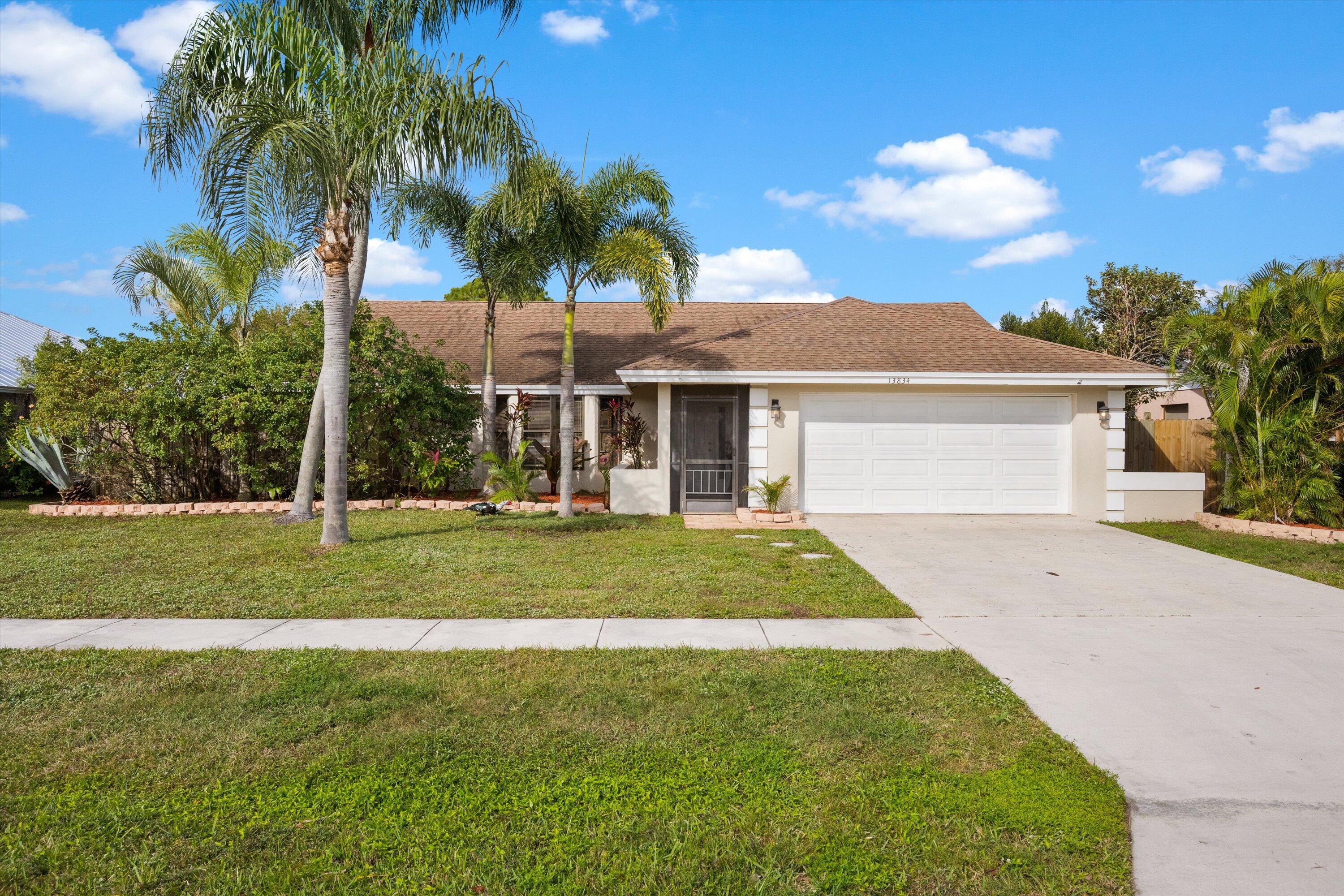 13834 Geranium Place Wellington, FL 33414 - Photo 3 of 35 03-DSC_5064
