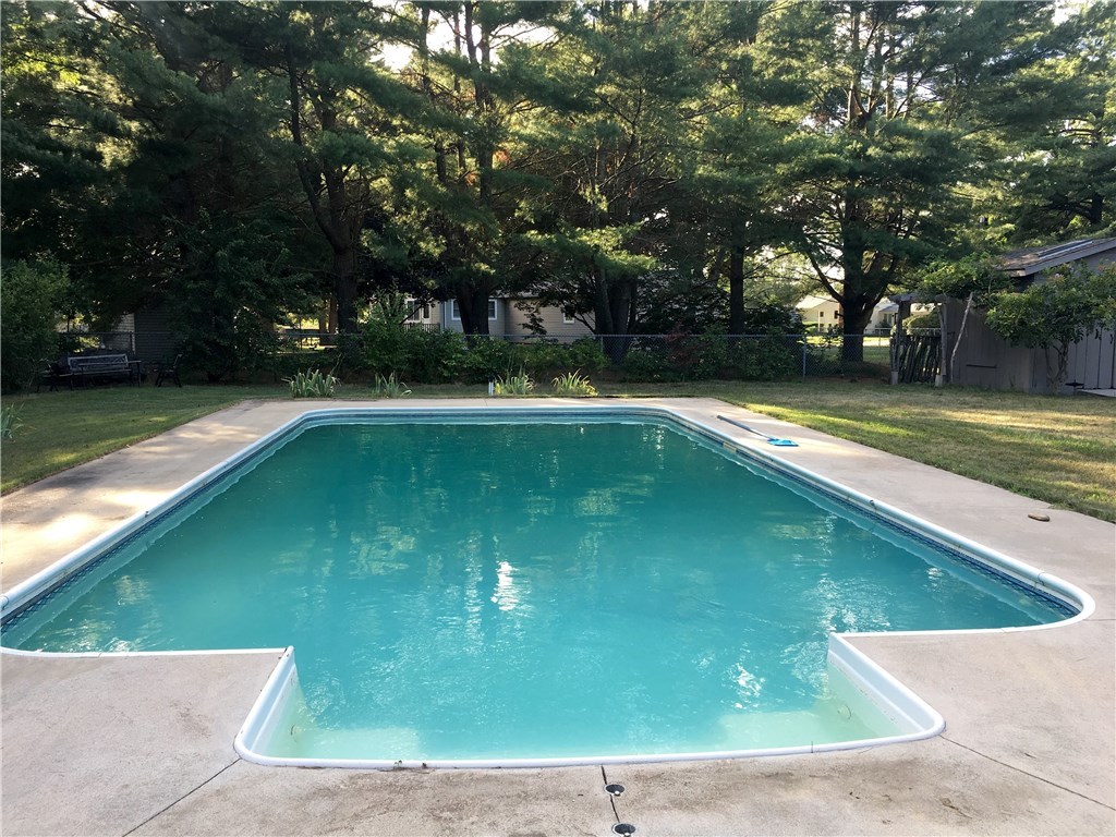 88 S Road North Kingstown, RI 02852 - Photo 18 of 31 Gallery Image 18