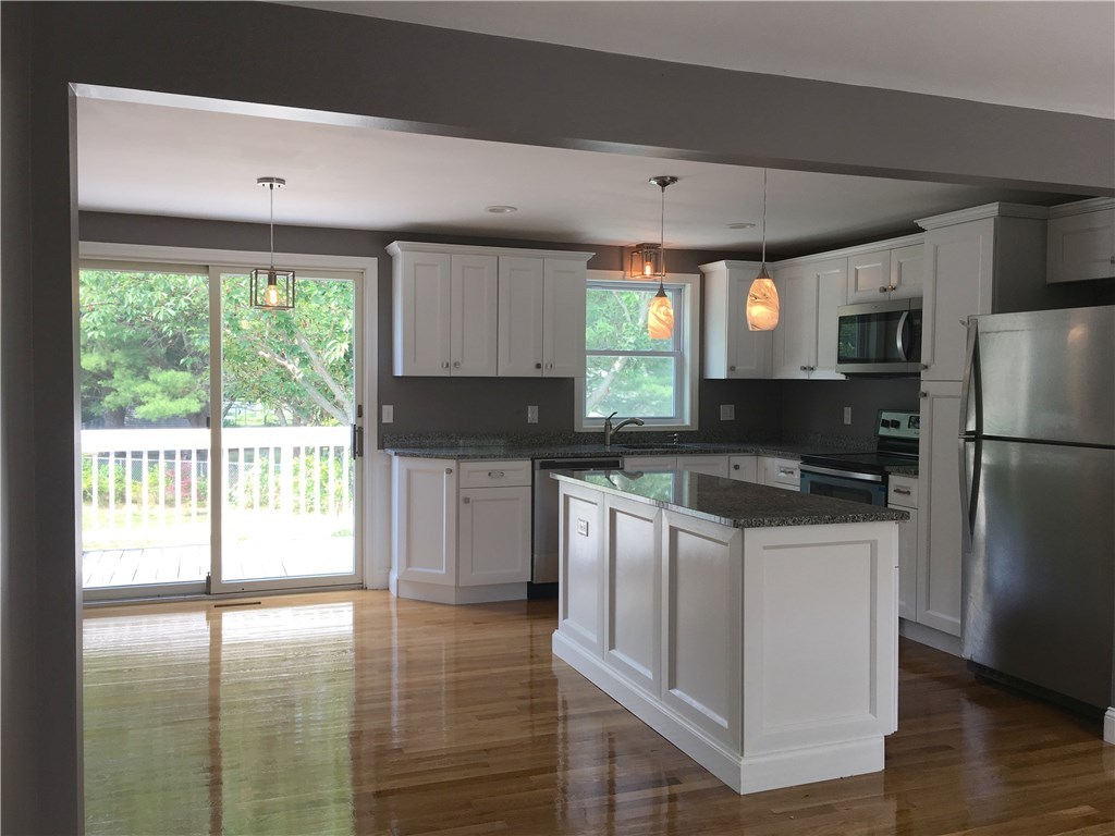 88 S Road North Kingstown, RI 02852 - Photo 19 of 31 Gallery Image 19