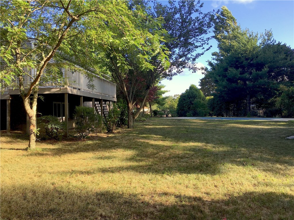 88 S Road North Kingstown, RI 02852 - Photo 4 of 31 Gallery Image 4