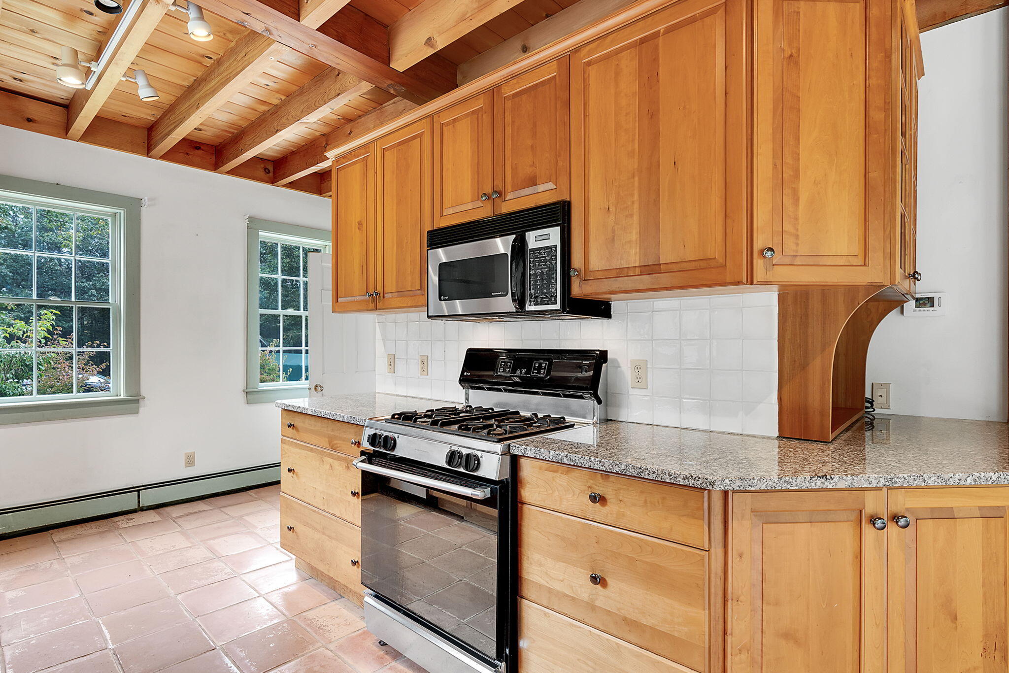 6 Coffin Pond Road Freeport, ME 04032 - Photo 6 of 39 6CoffinPond-3