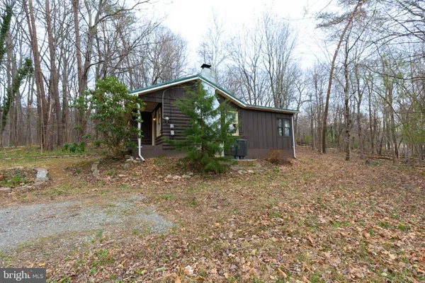 $1,350 | 15 Gray Fox Road, Harpers Ferry, WV 25425