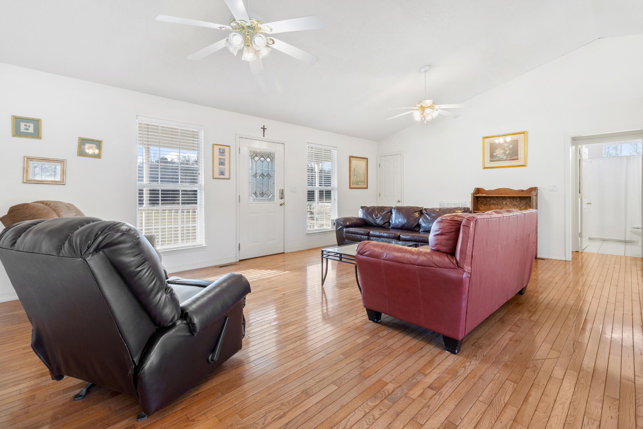 122 Crossing Way Benton, TN 37307 - Photo 12 of 36