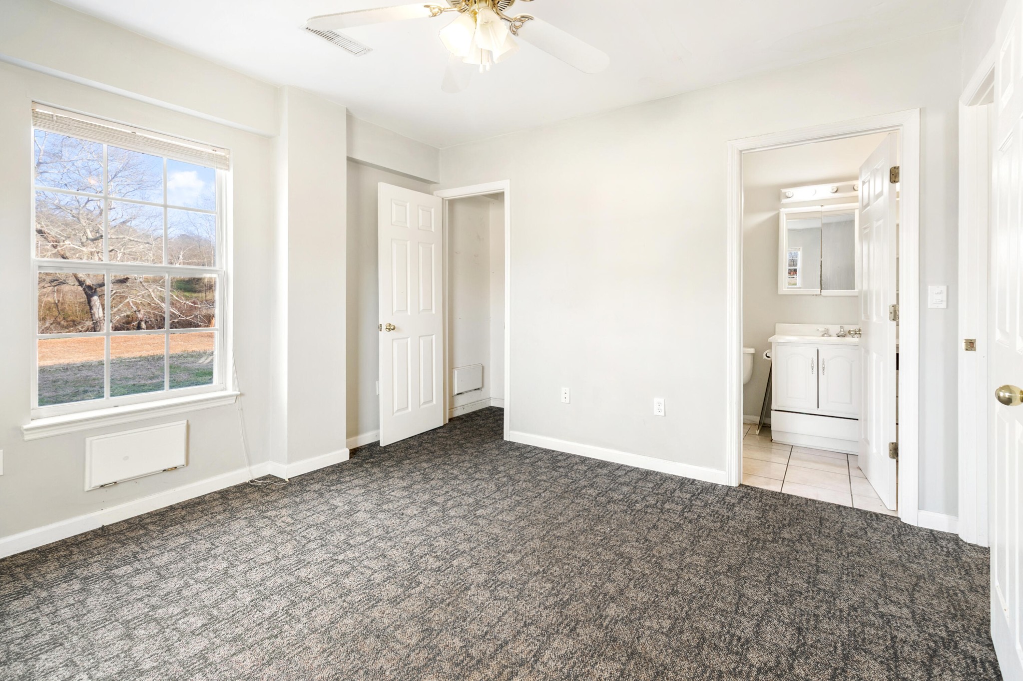 122 Crossing Way Benton, TN 37307 - Photo 30 of 36