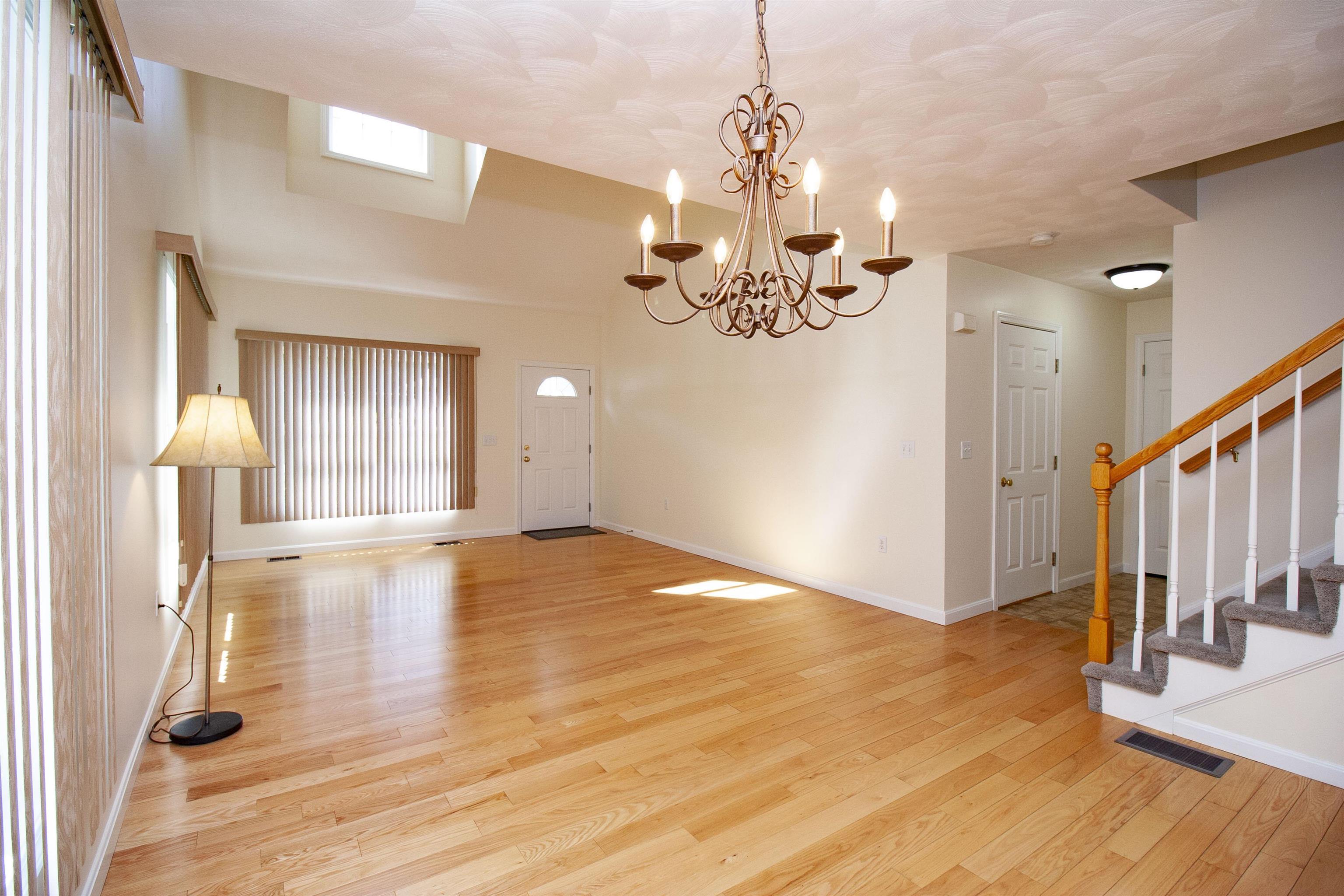 35 Hadleigh Road Windham, NH 03087 - Photo 6 of 26