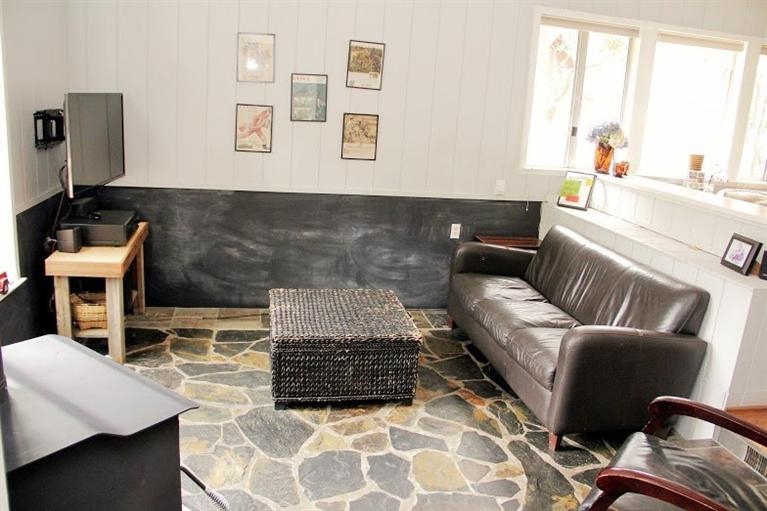 39339 Pine Ridge Road Oakhurst, CA 93644 - Photo 9 of 10 Gallery Image 9