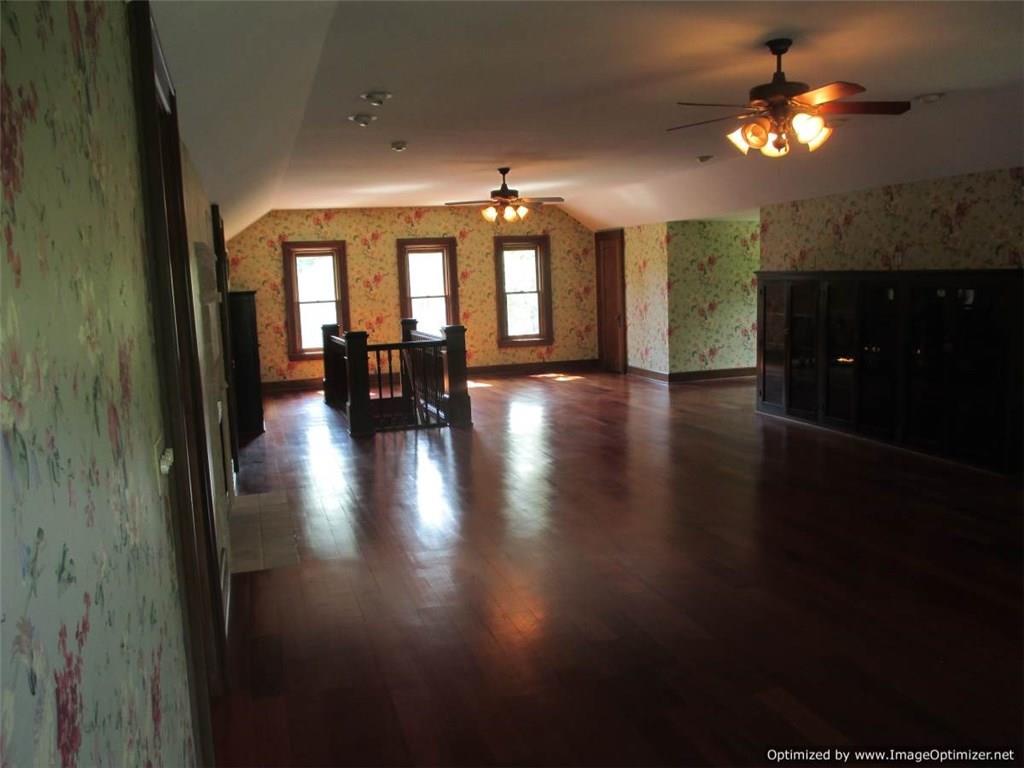 115 West Roberts Road Indianapolis, IN 46217 - Photo 14 of 23 Gallery Image 14