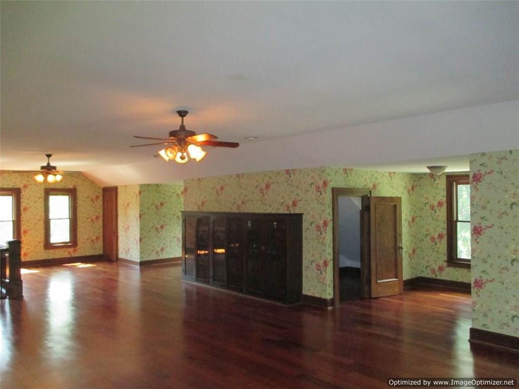115 West Roberts Road Indianapolis, IN 46217 - Photo 16 of 23 Gallery Image 16