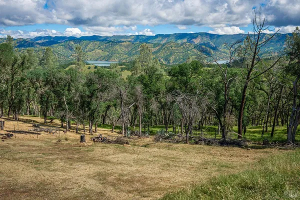 $155,000 | 1012 Eastridge Drive, Napa, CA 94558