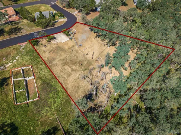 $155,000 | 1012 Eastridge Drive, Napa, CA 94558