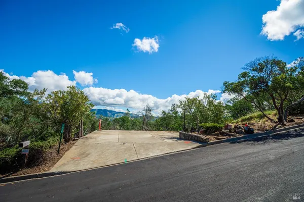 $155,000 | 1012 Eastridge Drive, Napa, CA 94558