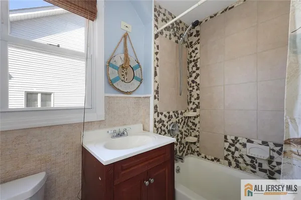 $545,000 | 13 Buchman Street, Piscataway, NJ 08854