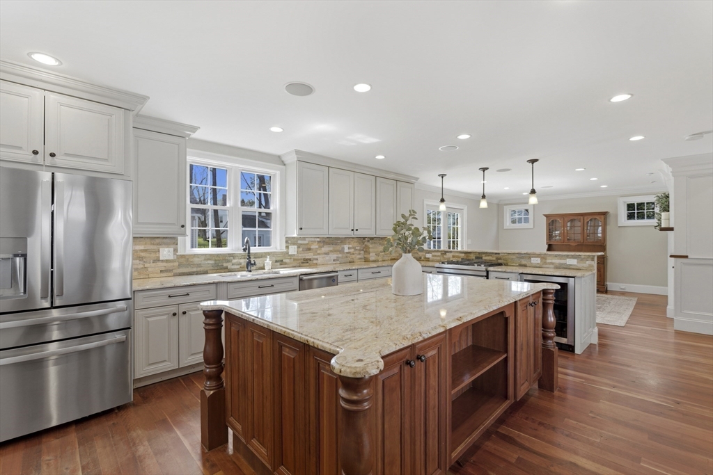 41 Stone Street, Unit 41 Walpole, MA 02081 - Photo 5 of 23