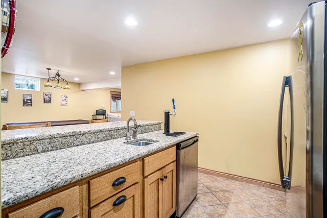 $499,900 | 44 Candlewood Court, Coldwater, MI 49036