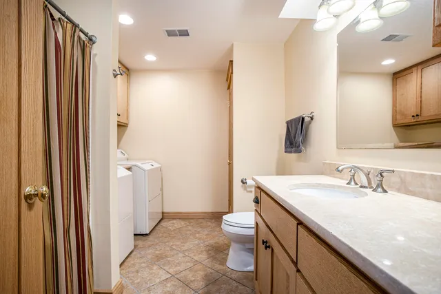 $499,900 | 44 Candlewood Court, Coldwater, MI 49036