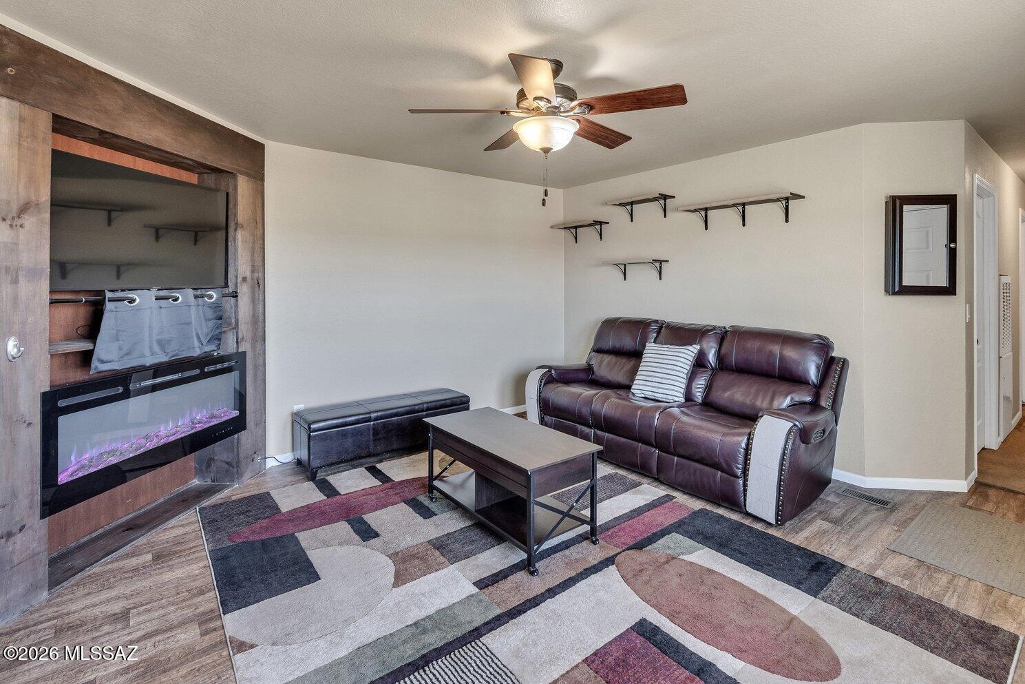 8845 Ghost Ranch Road Marana, AZ 85653 - Photo 5 of 39 Living Room