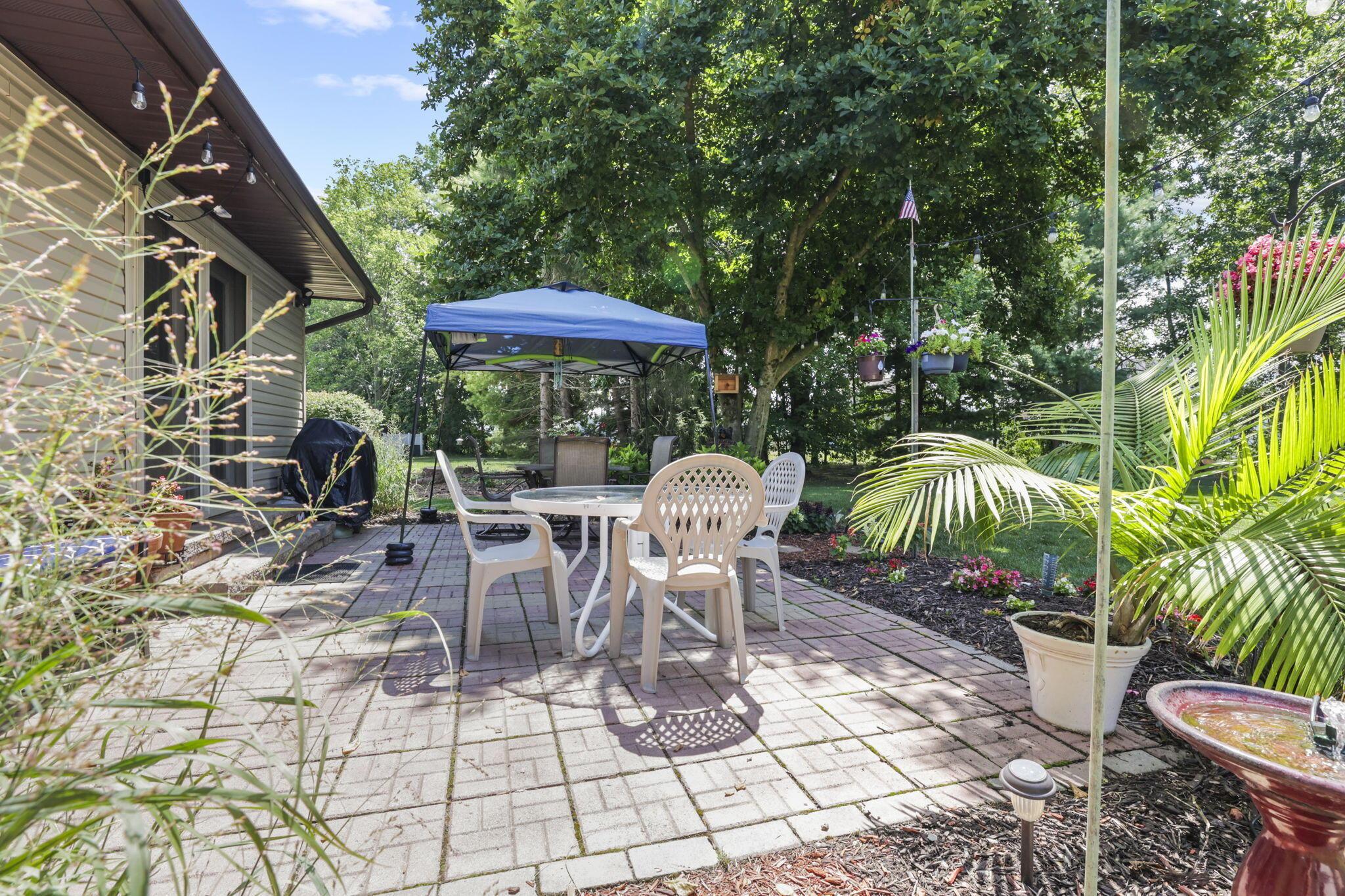 84 Hawthorn Road Southwest Pataskala, OH 43062 - Photo 59 of 66 Backyard