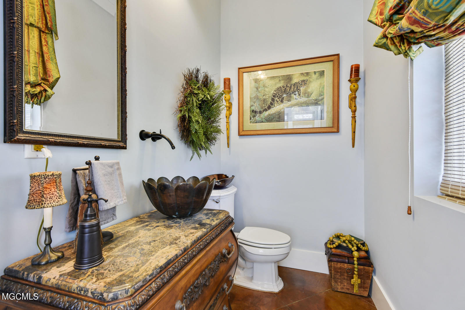 12367 Oneal Road Gulfport, MS 39503 - Photo 17 of 37 017_1600x1067_mls_1600x1067