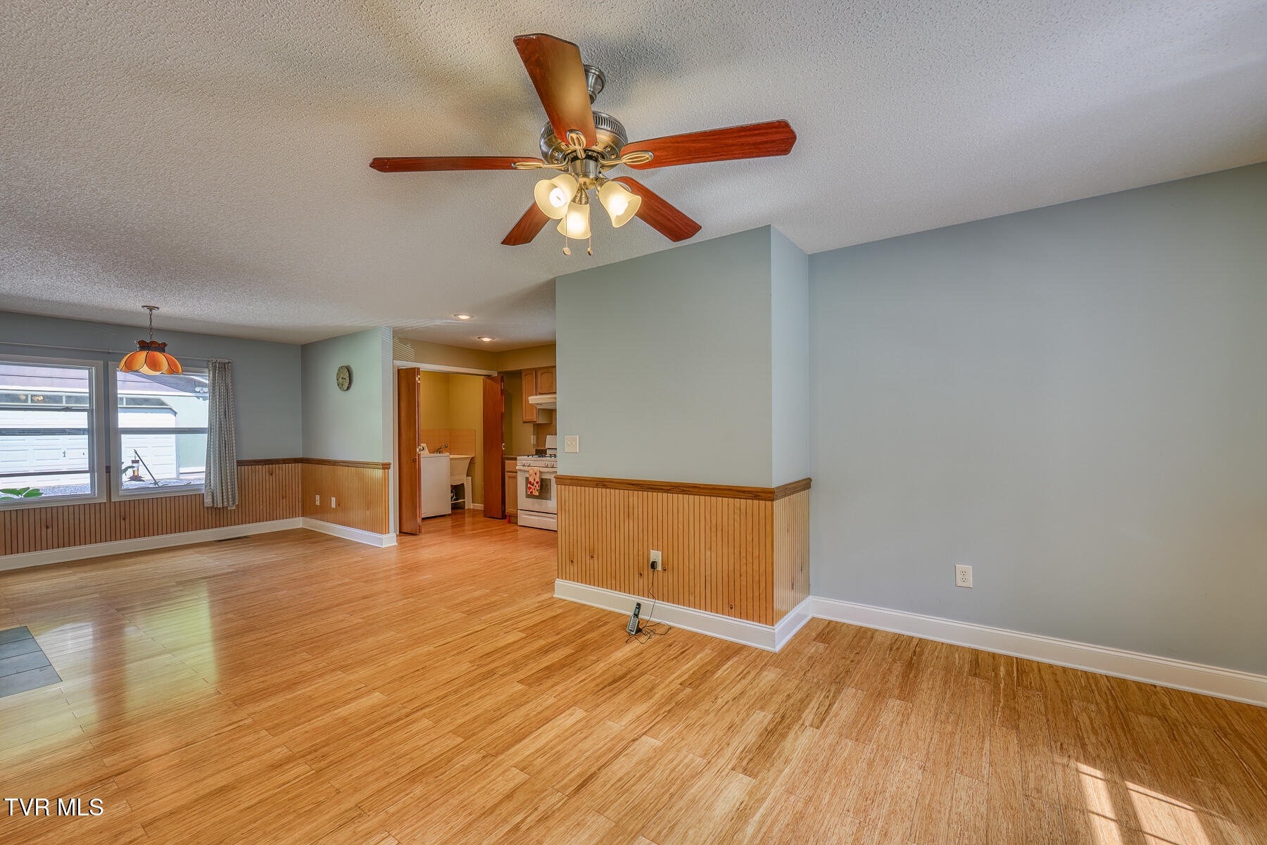 7519 Wolf Run Road Bristol, VA 24202 - Photo 15 of 49 7519 Wolf Run Rd-15