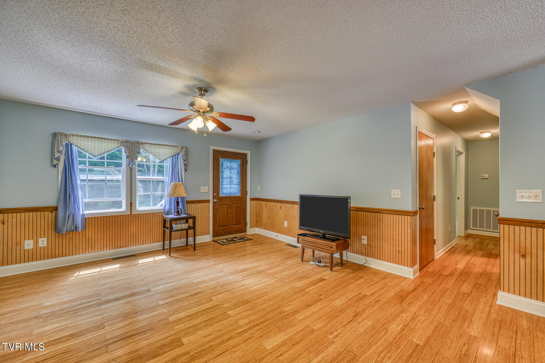 7519 Wolf Run Road Bristol, VA 24202 - Photo 17 of 49 7519 Wolf Run Rd-17