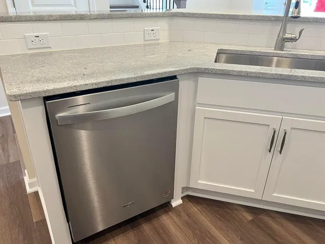 $1,795 | 312 Parker Sta Avenue, Fuquay-Varina, NC 27526