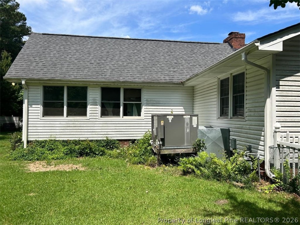3085 Westminster Road Lumberton, NC 28360 - Photo 16 of 19 a house view with a garden space