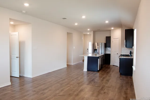 $2,150 | 5519 Stormie Keep, San Antonio, TX 78266