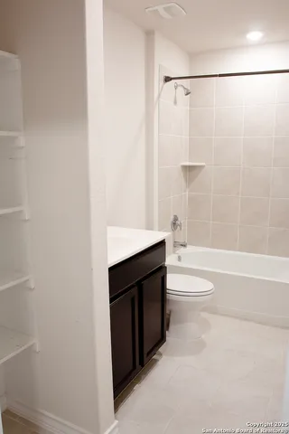 $2,150 | 5519 Stormie Keep, San Antonio, TX 78266