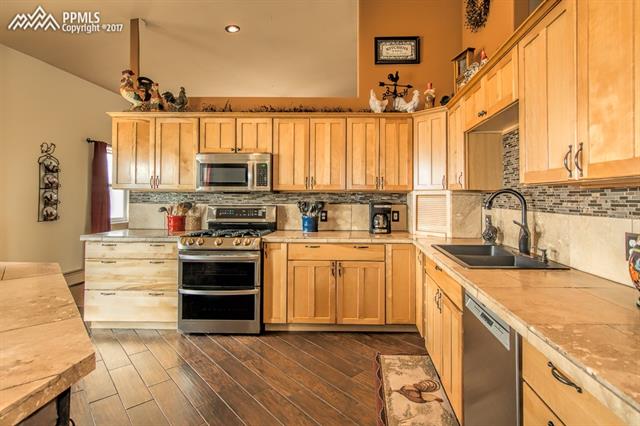 11010 McClelland Road Calhan, CO 80808 - Photo 6 of 19 Gallery Image 6