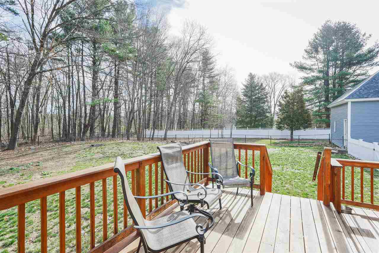 2 Cross Road Derry, NH 03038 - Photo 22 of 27