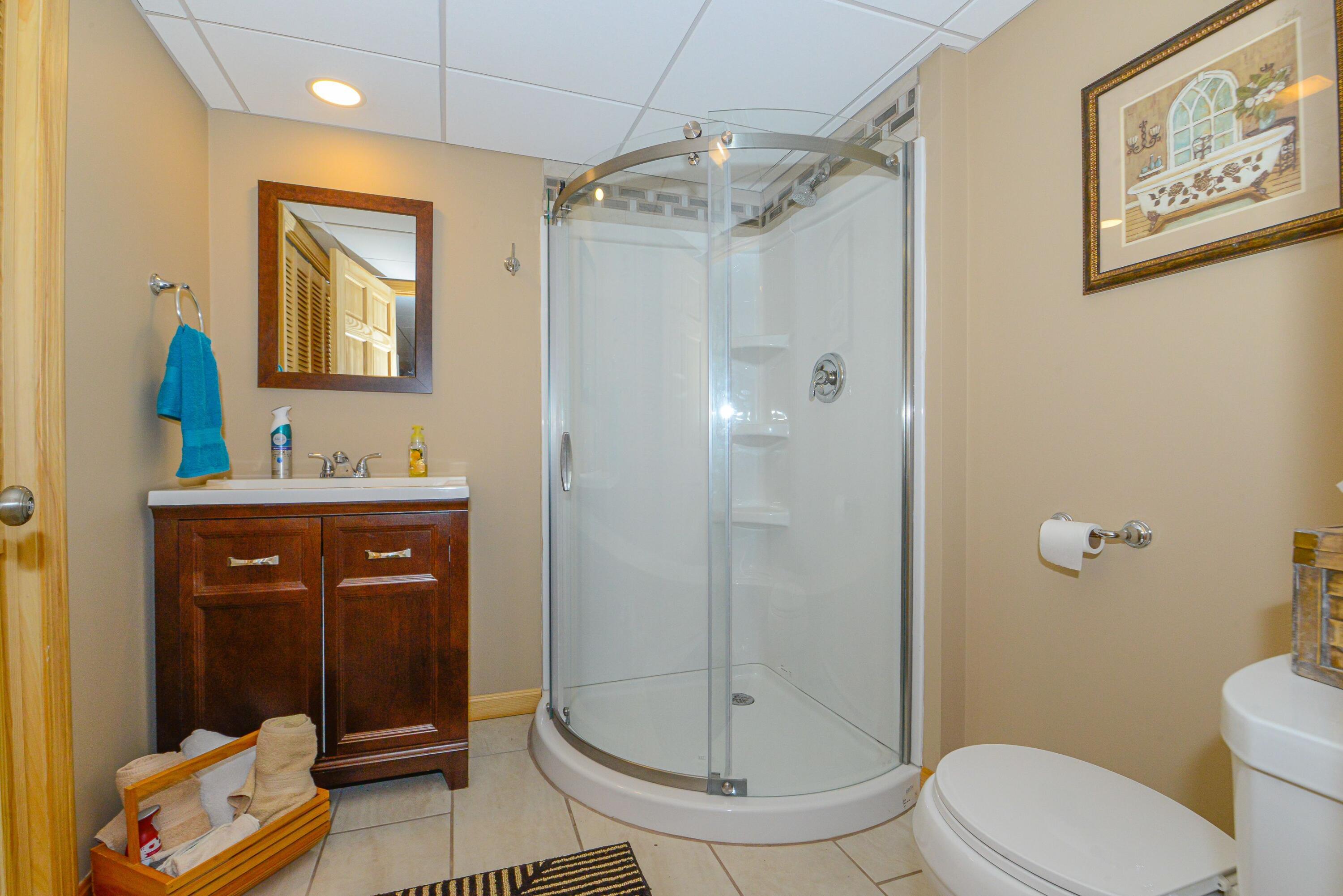 46 Mt View Pines Road Lovell, ME 04051 - Photo 29 of 33 luc low lev bath