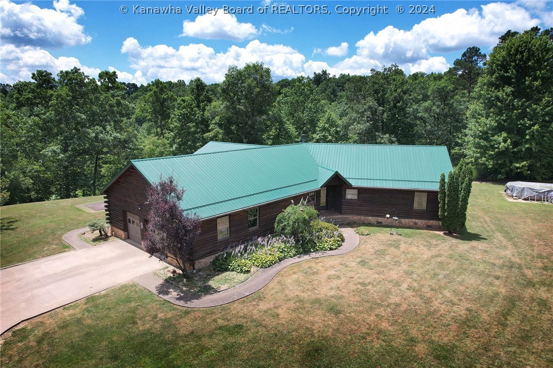 1332 Hidden Farms Road Poca, WV 25159 - Photo 1 of 40 Gallery Image 1